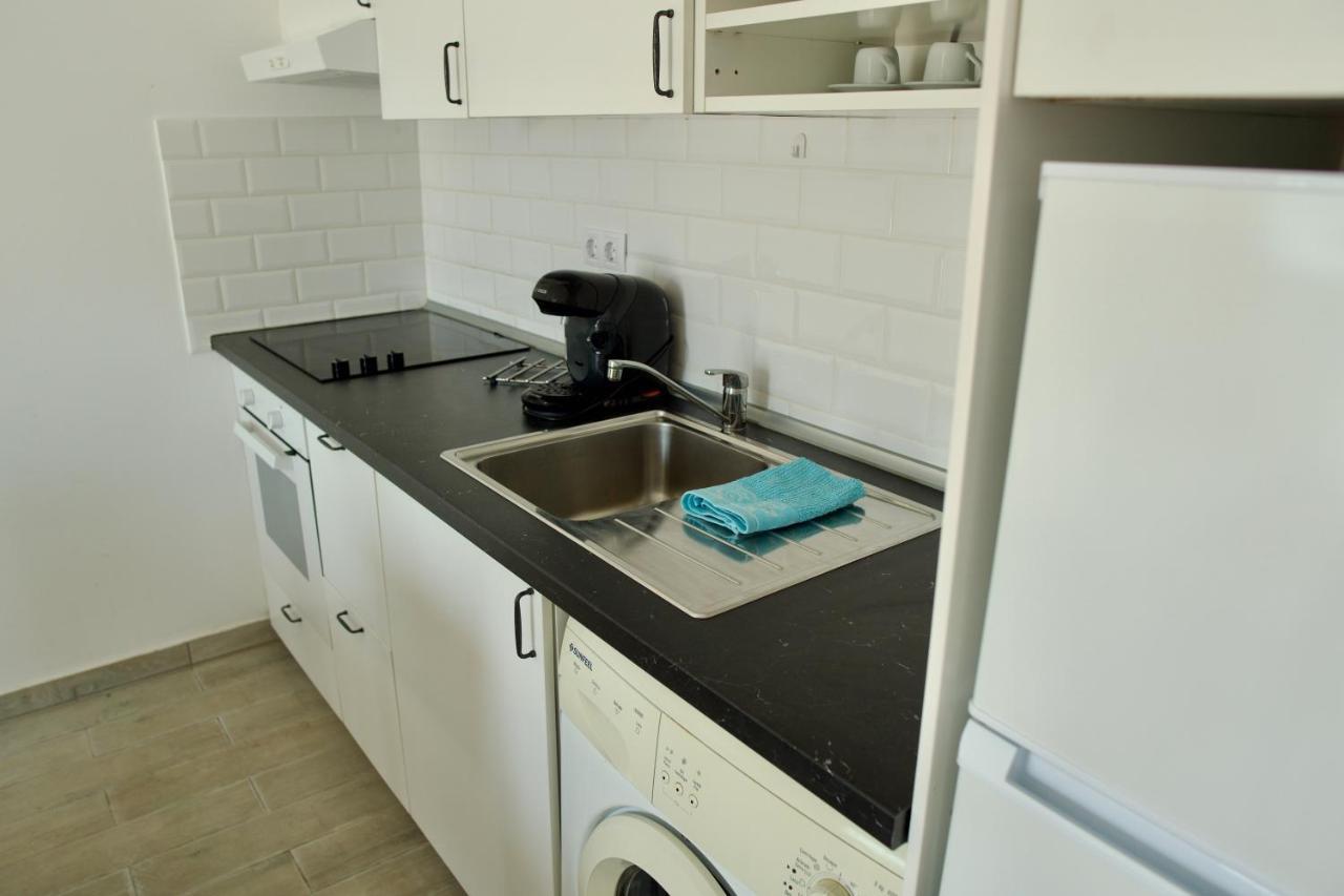 Apartamento Le Petit Costa De Antigua Exterior foto
