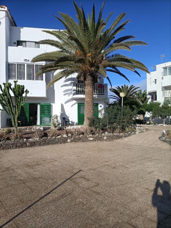 Apartamento Le Petit Costa De Antigua Exterior foto