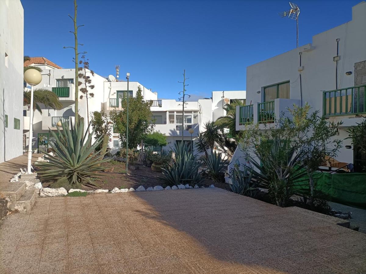 Apartamento Le Petit Costa De Antigua Exterior foto
